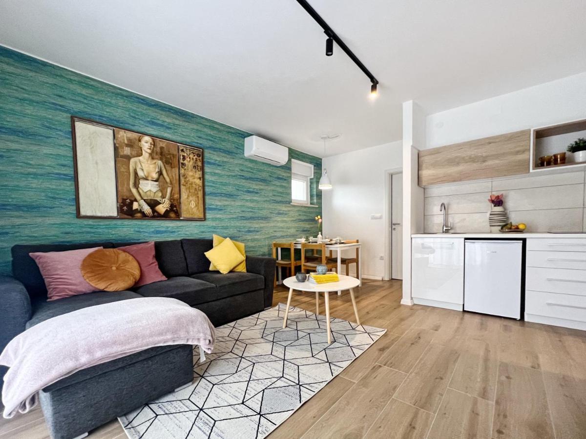 Apartments Valerian Novigrad  Luaran gambar