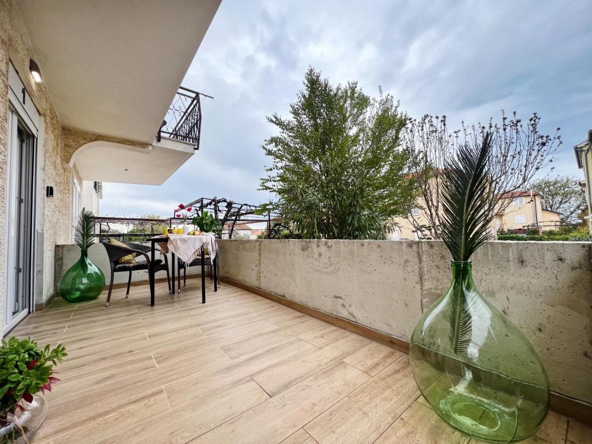 Apartments Valerian Novigrad  Luaran gambar