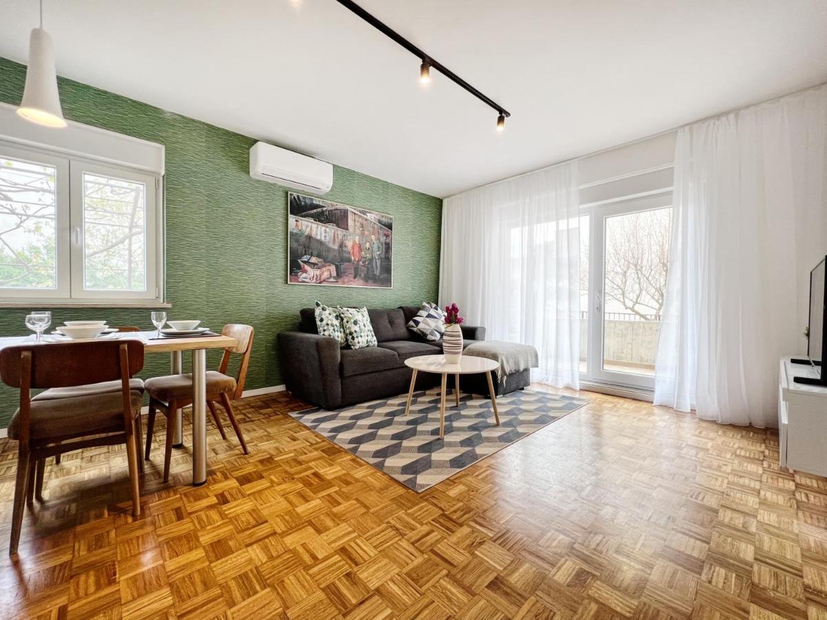 Apartments Valerian Novigrad  Luaran gambar