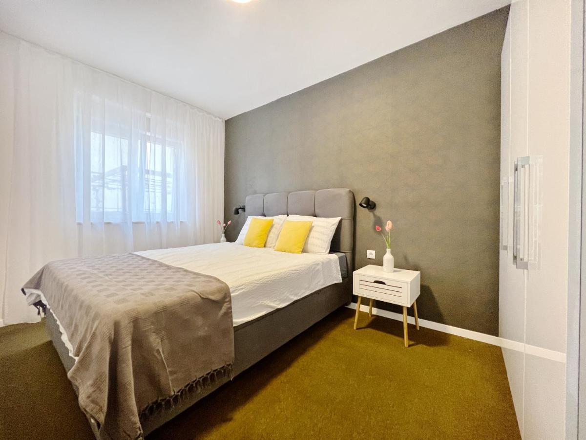 Apartments Valerian Novigrad  Luaran gambar