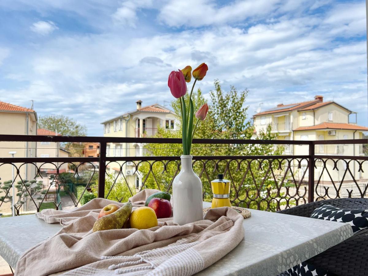 Apartments Valerian Novigrad  Luaran gambar